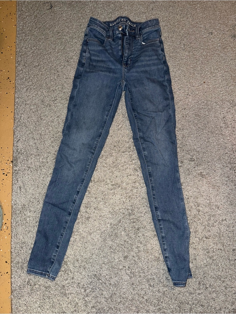 American Eagle Outfitters Women's Indigo High-Rise Skinny Jeans
